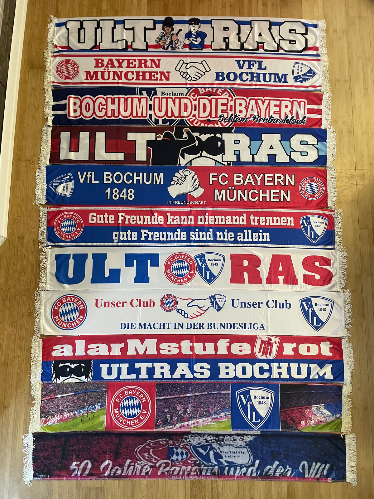 FC Bayern Munich - 20 seidenschals - Bayern freunde