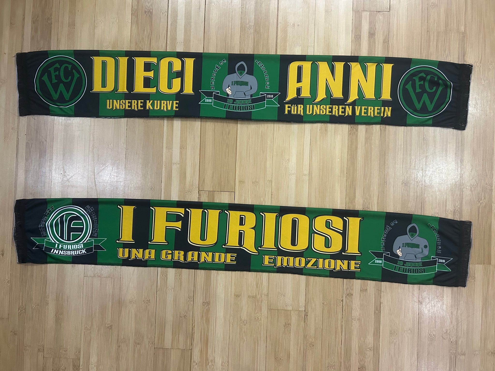 Écharpe Supporter Wacker Innsbruck – Die Legende Lebt – Ultras – Occasion