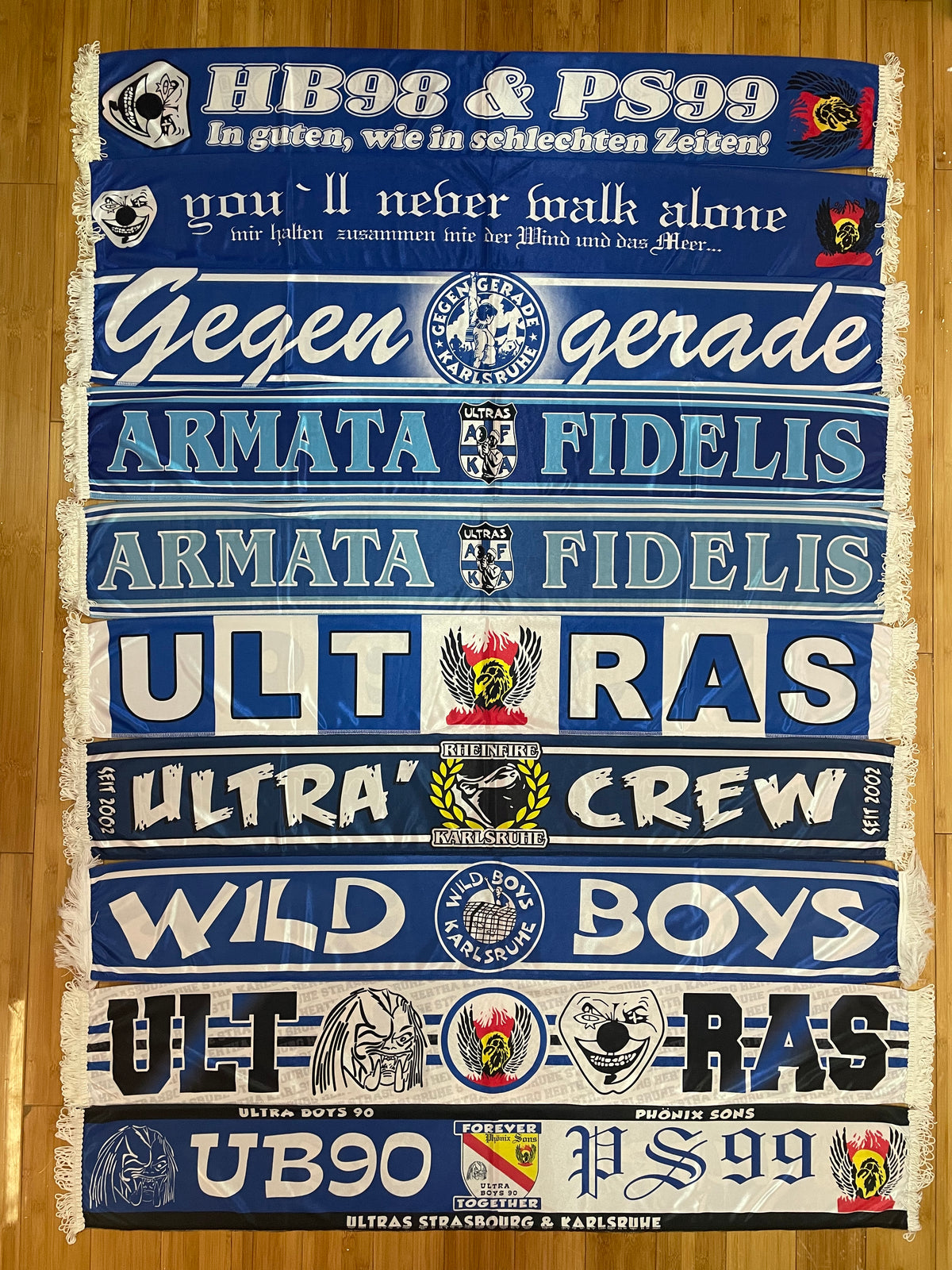 Karlsruher SC - 10 seidenschals 😁