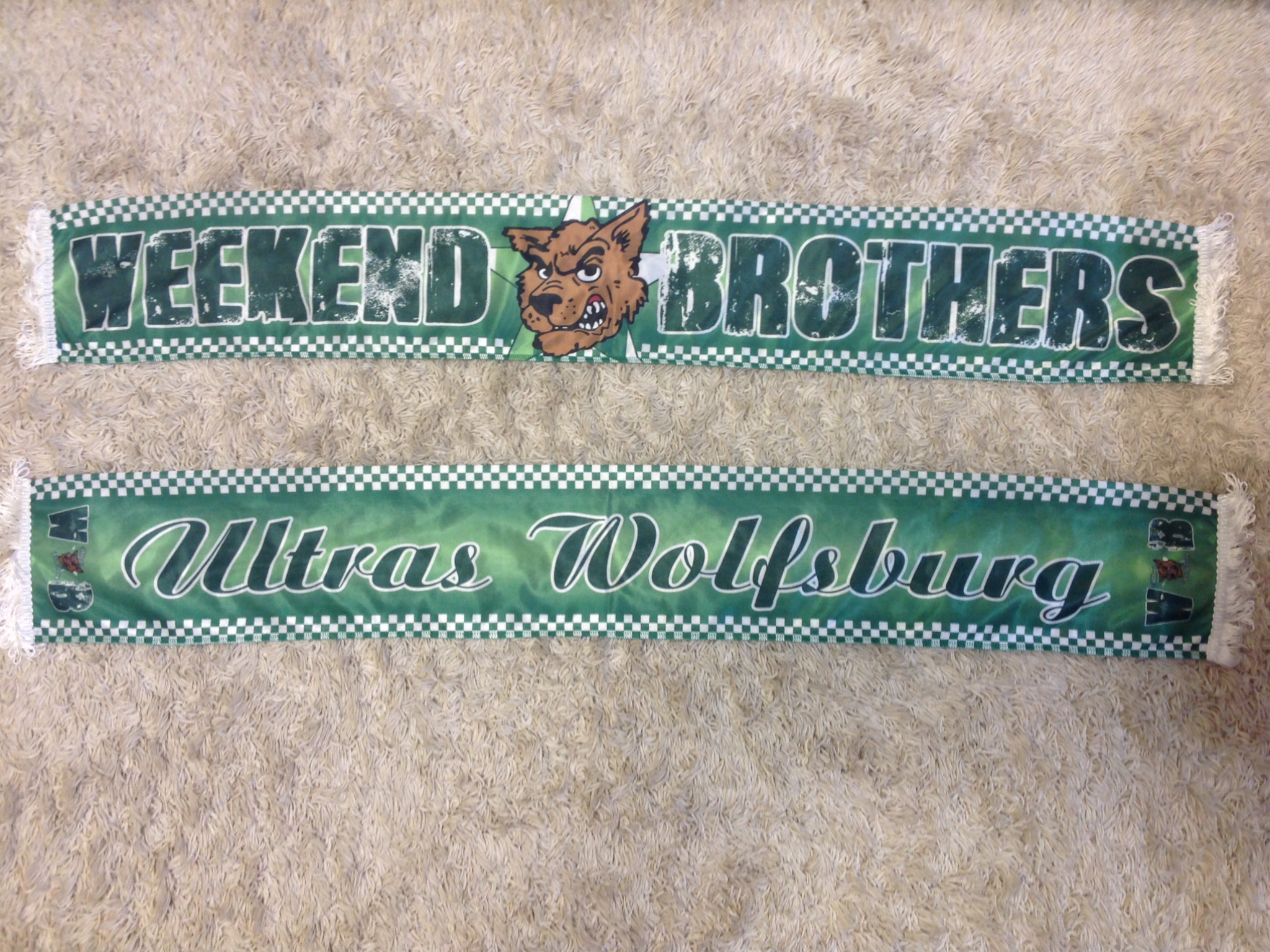 VfL Wolfsburg - 05 - WEEKEND BROTHERS