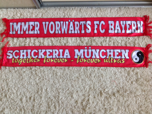 FC Bayern Munich - SCHICKERIA MUNCHEN / IMMER VORWARTS FC BAYERN